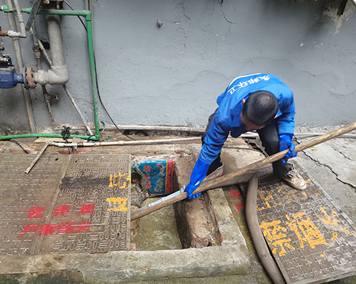 沙河口清掏化粪池